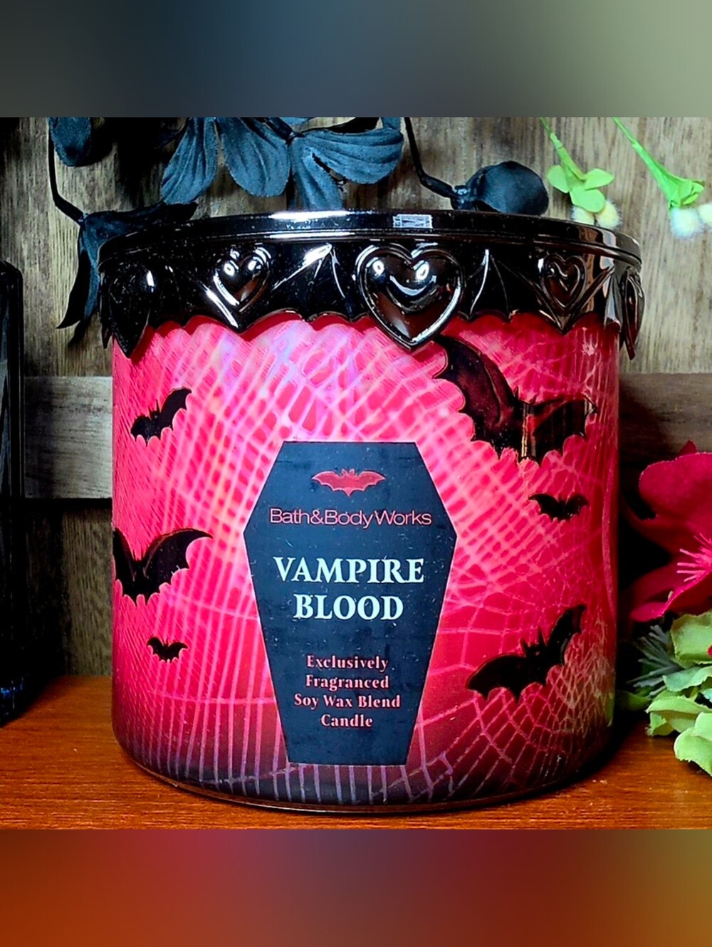 Bath & Body Works Vampire Blood 3-Wick Halloween Candle w/ Decorative Hearts Lid